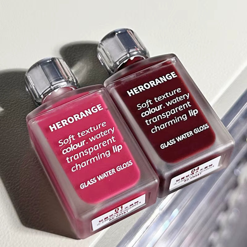Light Glass-Like Lip Lacquer - Mirror Shine, Hydrating Formula; Smudge-Proof, Long-Wear, and Skin-Brightening